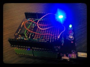 Cover Image for Showing home status with just a single RGB LED